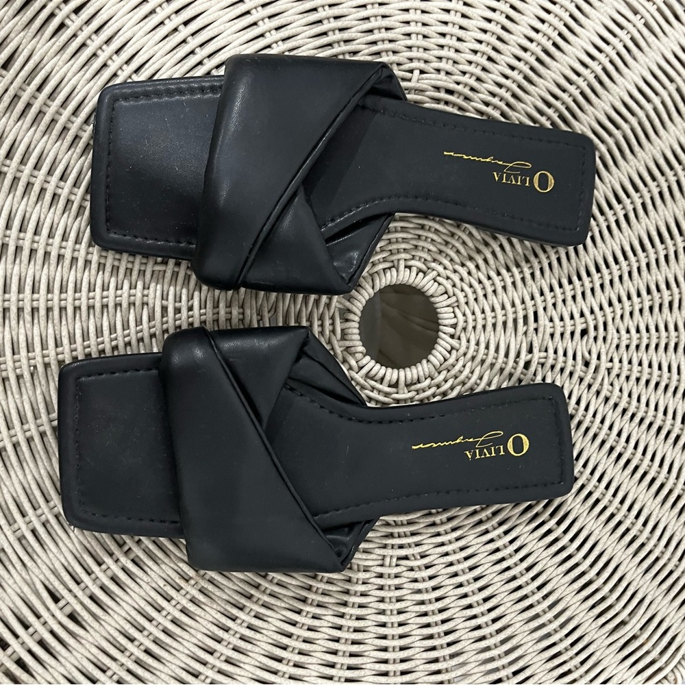 Black Sandals